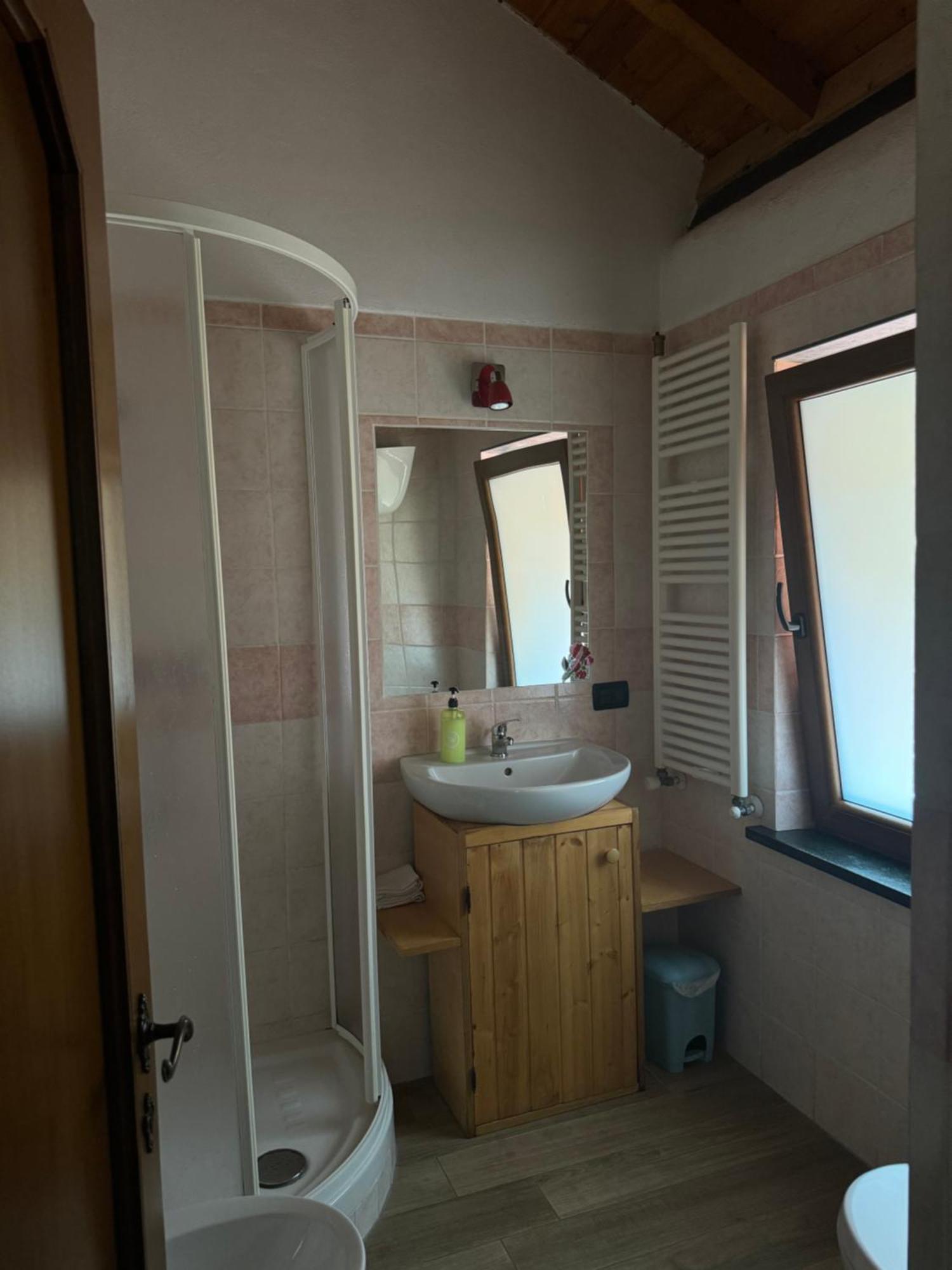 B&B Al Ciliegio Del Turchino Mele Bagian luar foto